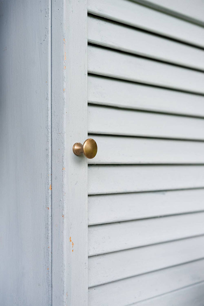 Brass Knobs (L) - Lone Fox